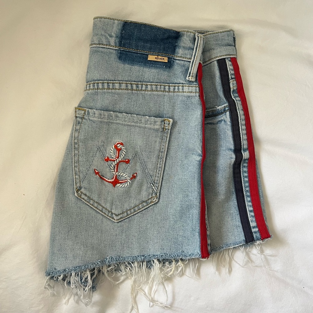 MOTHER Denim | Easy Does It shorts with stripes